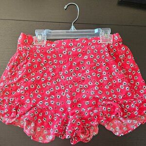 Cute red ruffled and floral shorts